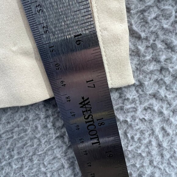 Tail Womens Golf Shorts 4 Tan High Rise Flat Front Bermuda Pockets Stretch - Picture 8 of 10